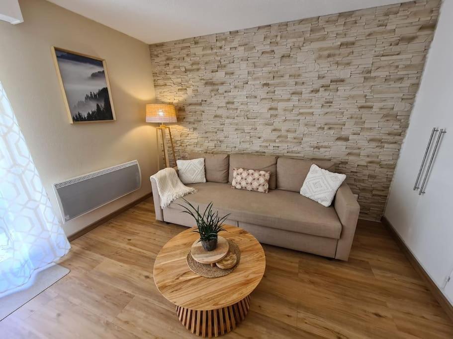 Appartement Au Calme Dans Residence Avec Piscine Boersch ภายนอก รูปภาพ