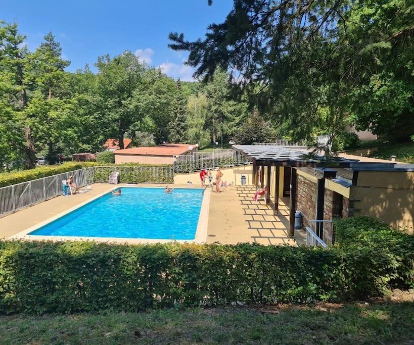 Appartement Au Calme Dans Residence Avec Piscine Boersch ภายนอก รูปภาพ